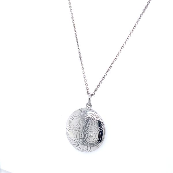 Silver  Chains